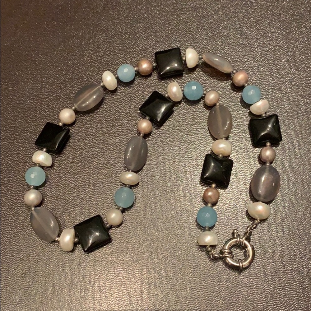 Black, white, blue and champagne colored beads!